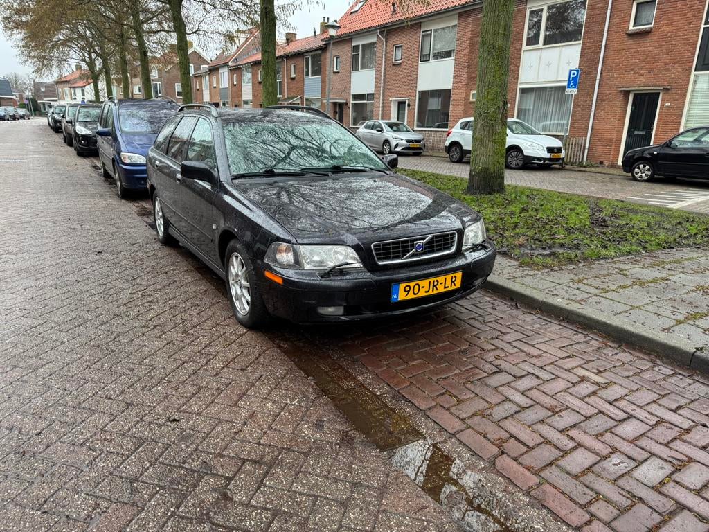 Volvo V40 2.0 I 16V AUT 2002 Zwart, Auto diversen, Ophalen