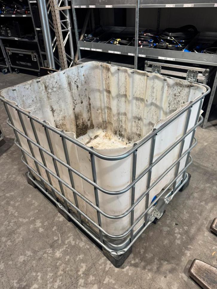 Open IBC tank, Tuin en Terras, Regentonnen, Gebruikt, Kunststof, 150 liter of meer, Met kraantje, Ophalen