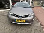 Toyota Auris 1.8 Hybrid Executive (bj 2013, automaat), Automaat, Euro 5, Stof, Gebruikt