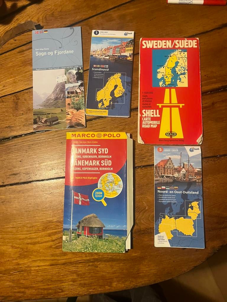 Wegenkaart kaarten Scandinavie, Zweden, Denemarken, Fjorden, Europa, Ophalen of Verzenden, Reisgids of -boek, Gelezen