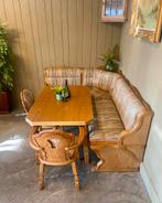 Robuuste èchte Duitse eethoek Oostenrijkse eiken zithoek, Ophalen, Inclusief barstoelen, Zo goed als nieuw, Nvt