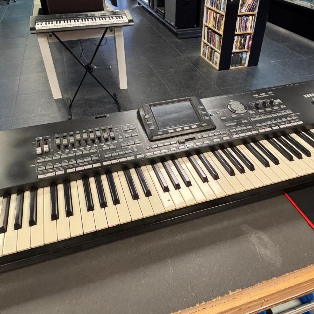 Korg PA3X-76K 76 Toetsen, Muziek en Instrumenten, Keyboards, Korg, Zo goed als nieuw, https://www.korg.com/nl/contact/, 15-12, Shimotakaido 1-chome, Suginami-ku, Tokyo 168-0073, Japan