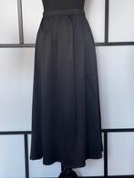 Zwarte glimmende rok van Janina, maat 36, Kleding | Dames, Rokken, Ophalen, Zo goed als nieuw, Maat 36 (S), Zwart