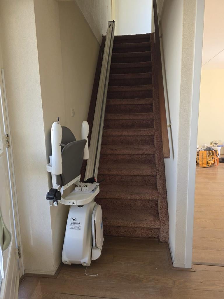 Traplift van 4 meter 10 lang, Ophalen