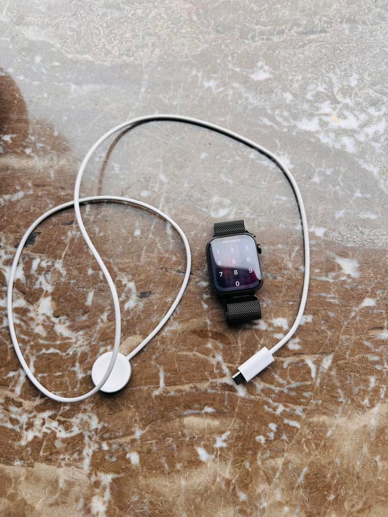 Smartwatch, Ophalen of Verzenden, Zo goed als nieuw, Zwart, Android