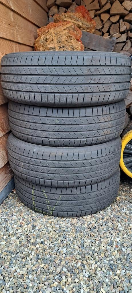 Kumho Ecsta Zomerbanden 215/60 R17, Ophalen, Zo goed als nieuw