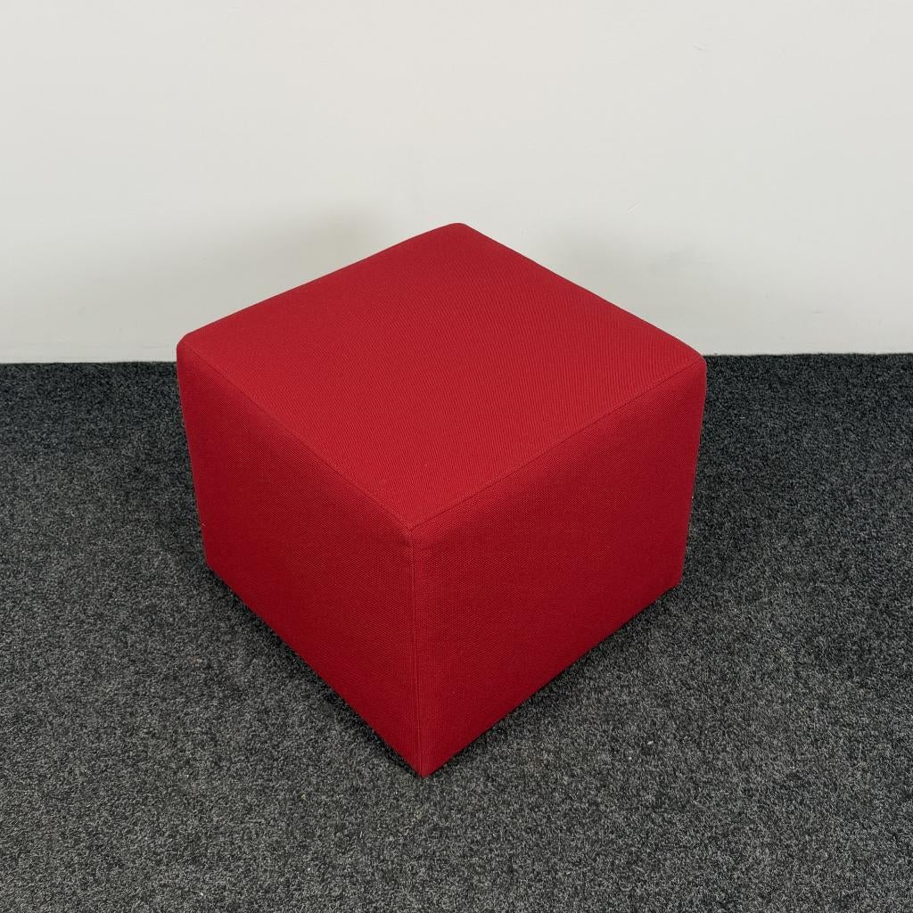 Rode Poef | 43 x 52 x 52 cm 26110, Ophalen, Gebruikt, 50 tot 75 cm, Vierkant