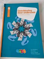 Ontwikkeling door onderzoek, Ophalen of Verzenden, Zo goed als nieuw, Overige niveaus, Nederlands