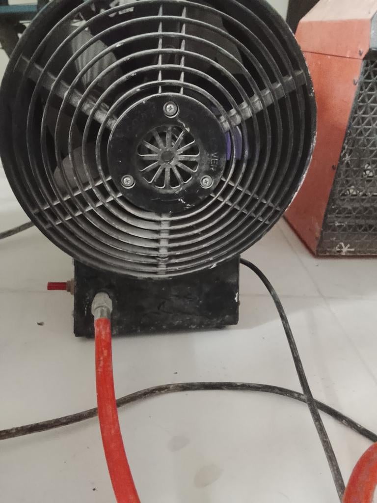 Reheat Gas Heater 102.000 BTU/HR - Krachtige Gaskachel, Ophalen, 30 tot 80 cm, Gebruikt, Kachel