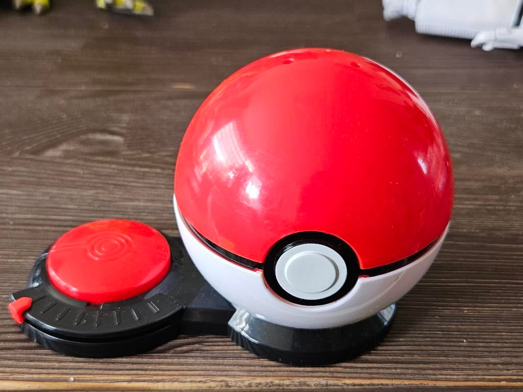 Pokemon Surprise Attack Poke Ball Battle Game, Ophalen of Verzenden