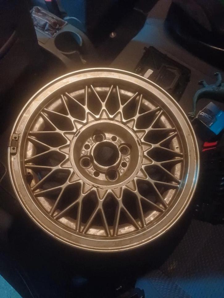 1x BMW E30 originele (BBS Cross spoke) 7Jx15 ET24 – 4x100, Auto diversen, Overige Auto diversen, Ophalen