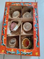 Oud doosje gekleurde kerstballen, Diversen, Kerst, Ophalen of Verzenden