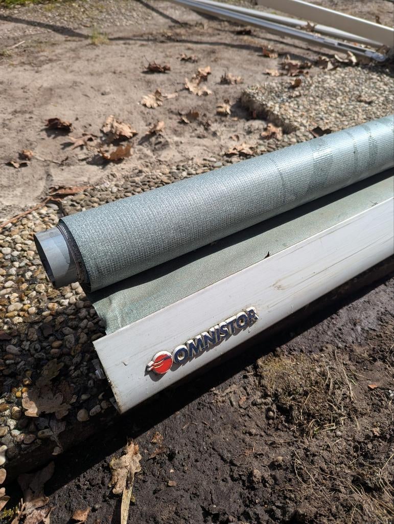 Kapotte schade luifel omnistor 4.5 meter, Ophalen