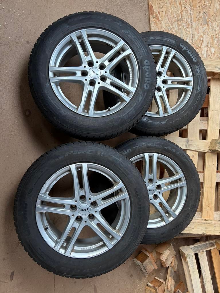 Wielen set 5X114.3, 18 inch, Gebruikt, Banden en Velgen, 235 mm