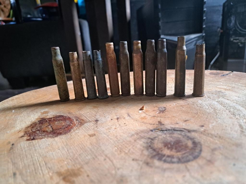 hulzen jaar 50, Verzamelen, Militaria | Algemeen, Ophalen of Verzenden, Landmacht, Nederland, Hulzen of Bodemvondsten