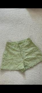 Kort groen broekje, Verzenden, Zo goed als nieuw, Groen, Kort