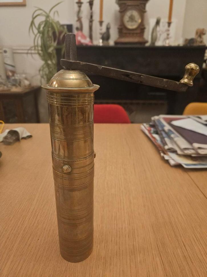 Turkse Koffiemolen - Messing Handmolen, Antiek en Kunst, Antiek | Keukenbenodigdheden, Ophalen