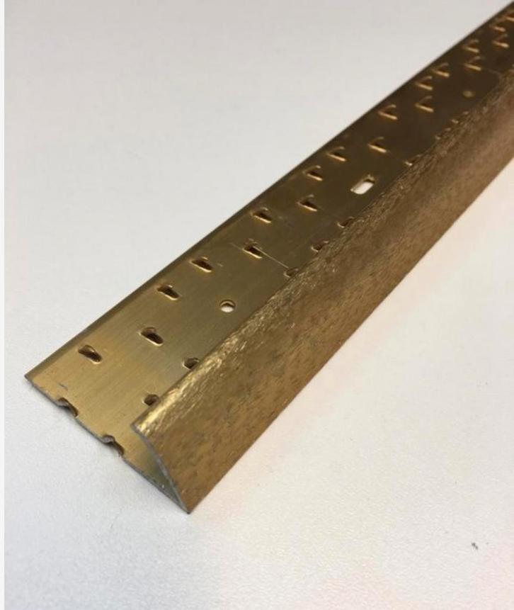 Vloerstrip/Afwerkprofiel voor Tapijt, Doe-het-zelf en Verbouw, Plinten en Afwerking, Nieuw, Lijsten, Overige materialen, 150 tot 200 cm