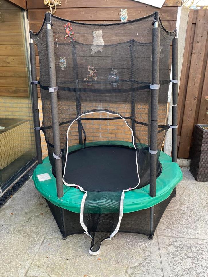 Trampoline 140m, Kinderen en Baby's, Speelgoed | Buiten | Trampolines, Gebruikt, Ophalen