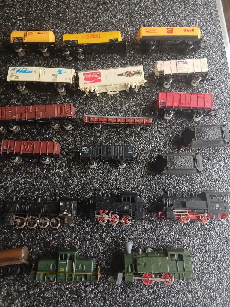Model treinen, wagons en rails., Hobby en Vrije tijd, Modeltreinen | H0, Ophalen, Gebruikt, Gelijkstroom, Rails