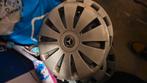 4 Wieldoppen 15" origineel Mercedes, Auto diversen, Wieldoppen, Ophalen of Verzenden, Zo goed als nieuw