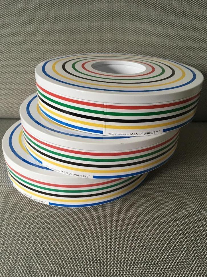 2x Olympische Spelen koekdozen van Marcel Wanders., Antiek en Kunst, Kunst | Designobjecten, Ophalen of Verzenden