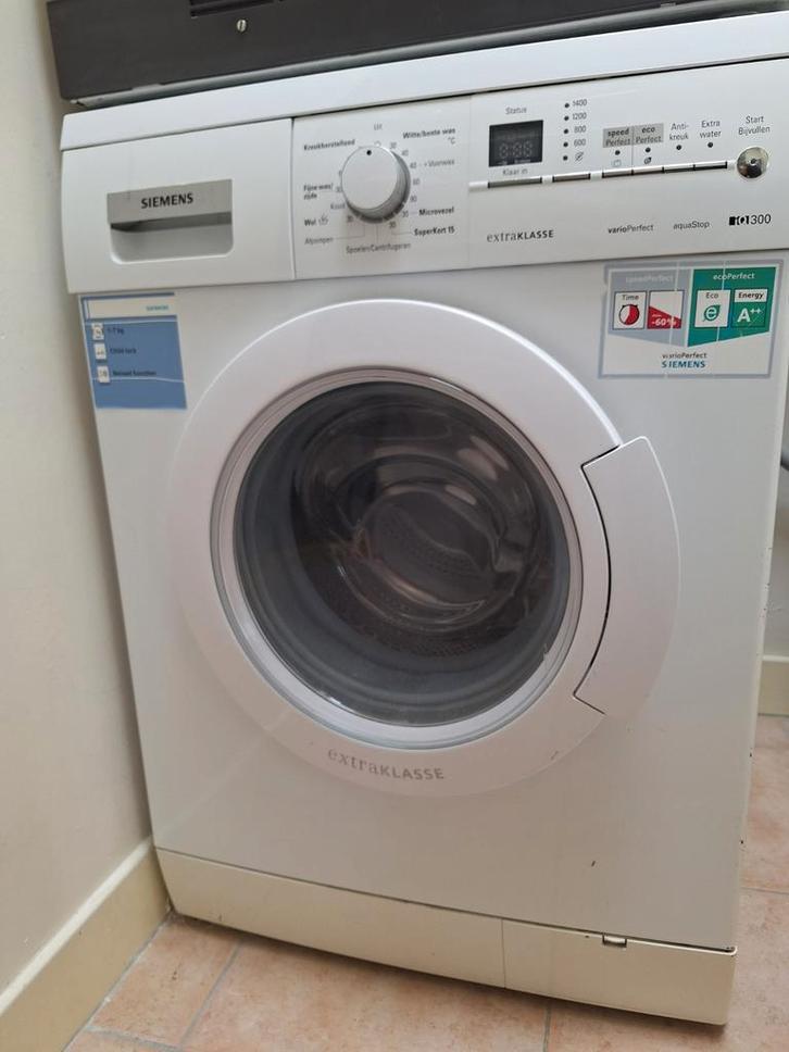 Siemens Extraklasse Wasmachine - Voorlader IQ 300, Witgoed en Apparatuur, Wasmachines, Gebruikt, Voorlader, 4 tot 6 kg, 85 tot 90 cm