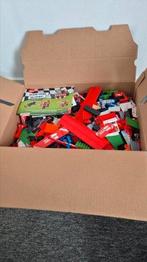 Dekamarkt lego / bouwblokken. Boerderij en race auto's, Kinderen en Baby's, Speelgoed | Bouwstenen, Verzenden, Zo goed als nieuw