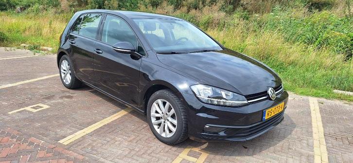 Volkswagen Golf 1.2 TSI 63KW 5D 2018 Zwart AFN. TREKHAAK, Auto's, Volkswagen, Particulier, Golf, ABS, Airbags, Airconditioning