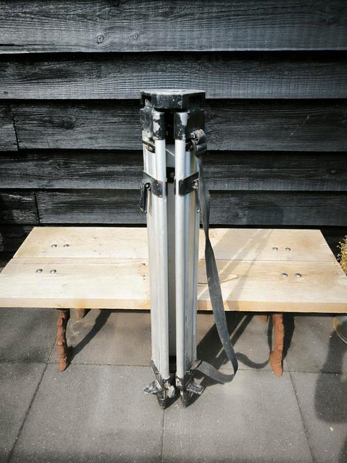 Statief voor oa laser of landmeter, Doe-het-zelf en Verbouw, Gereedschap | Overige machines, Zo goed als nieuw, Ophalen