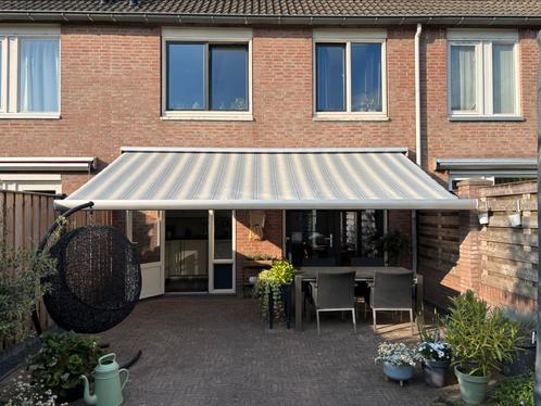 Zonneluifel 5.5m - elektrisch, Tuin en Terras, Zonneschermen, Gebruikt, Knikarmscherm, Elektrisch, Verzenden