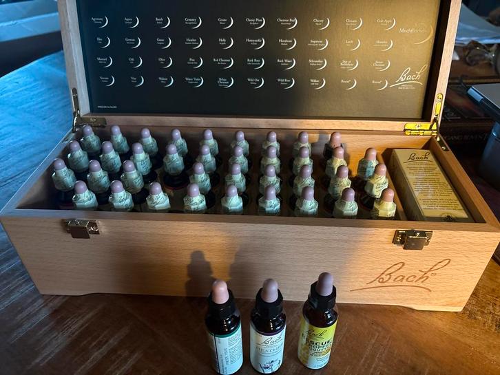 Complete Bach Bloesem set 20 ml in luxe houten kist, Diversen, Levensmiddelen, Ophalen of Verzenden