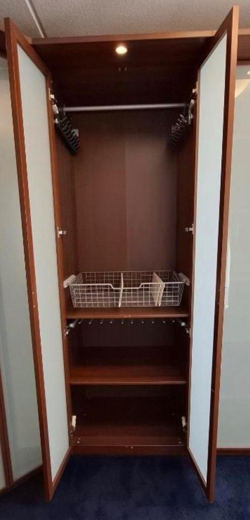 IKEA Hopen kast, Huis en Inrichting, Kasten | Kledingkasten, Gebruikt, 200 cm of meer, 50 tot 100 cm, 50 tot 75 cm, Met deur(en)