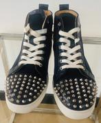 Christian louboutin denim Lou spikes orlato, Kleding | Dames, Schoenen, Blauw, Ophalen of Verzenden, Zo goed als nieuw, Sneakers of Gympen