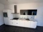 Keuken met inbouwapparatuur, Ophalen, Gebruikt, Wit, Enkelwandige keuken