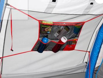Tent organizer Quechua beschikbaar voor biedingen
