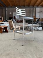 2x Fritz Hansen Ice Barkruk, Huis en Inrichting, Barkrukken, Ophalen, Gebruikt, Metaal, 2 krukken