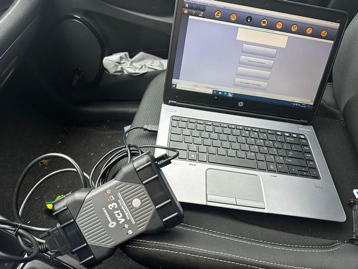 Renault clip v240 diagnose tool, Auto diversen, Autogereedschap, Zo goed als nieuw, Ophalen of Verzenden