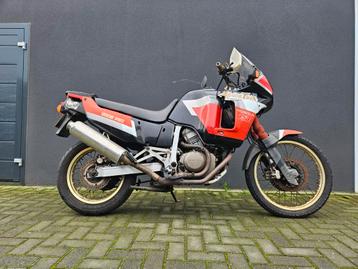 Honda Africa twin 750 RD04 uit 1991