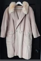 Max Mara creme winterjas dames, Kleding | Dames, Jassen | Winter, Ophalen of Verzenden, Zo goed als nieuw, Maat 42/44 (L), Beige