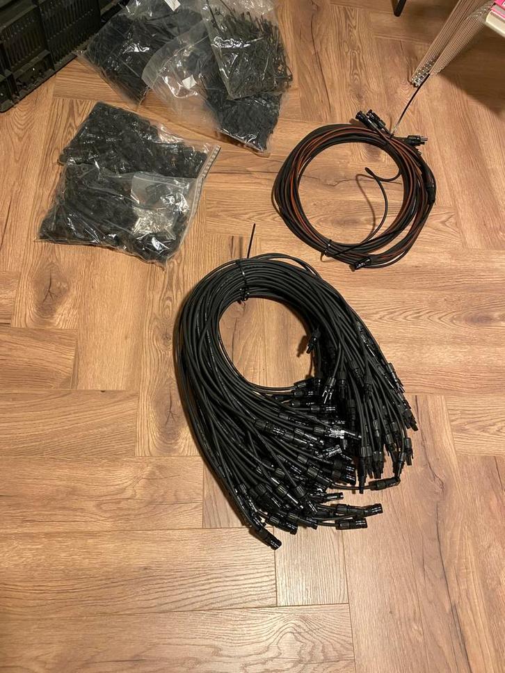 Partij Zonnepaneel Solar kabels en mc4 connectors Stäubli, Doe-het-zelf en Verbouw, Elektra en Kabels, Nieuw, Kabel of Snoer, Ophalen of Verzenden