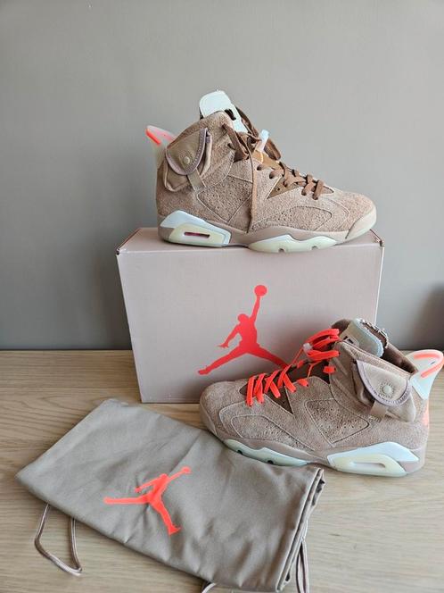 Jordan 6 Travis Scott British Khaki EU44 VNDS, Kleding | Heren, Schoenen, Zo goed als nieuw, Sneakers of Gympen, Bruin, Ophalen of Verzenden