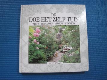 De doe-het-zelf-tuin van Hazel Evans patio terrassen, nieuw beschikbaar voor biedingen