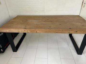 Salontafel +eettafel samen 100,-