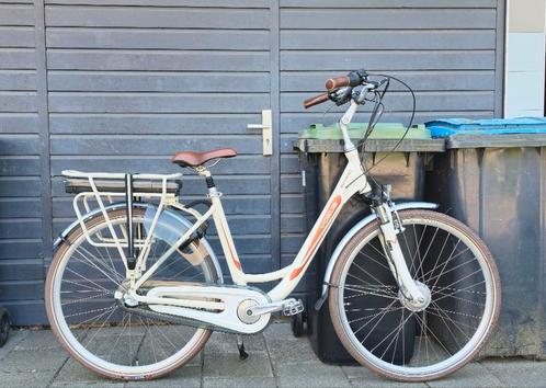 Vogue elektrische meisjesfiets 2022
Frame hoogte 50cm, Fietsen en Brommers, Elektrische fietsen, Zo goed als nieuw, Overige merken