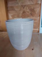 Taupe bloempot, Ophalen, Rond, Zo goed als nieuw, Aardewerk