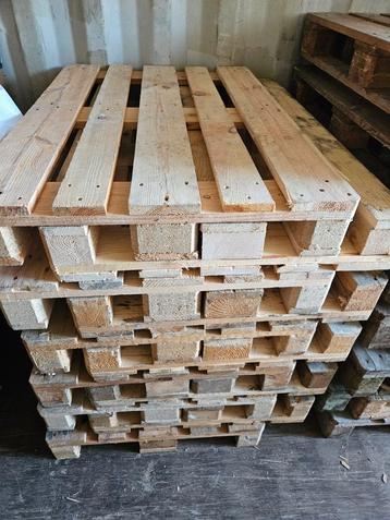 A kwaliteit europallets, europallets, bezorging mogelijk  beschikbaar voor biedingen