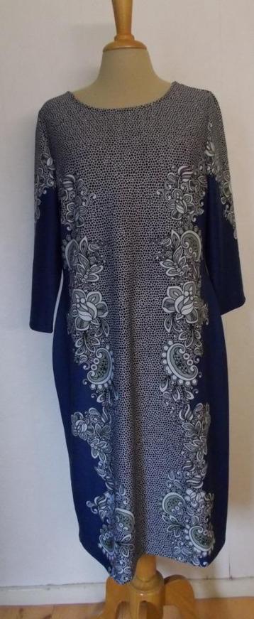Mooie donkerblauw/wit/zwarte print jurk van Paola! 42 beschikbaar voor biedingen