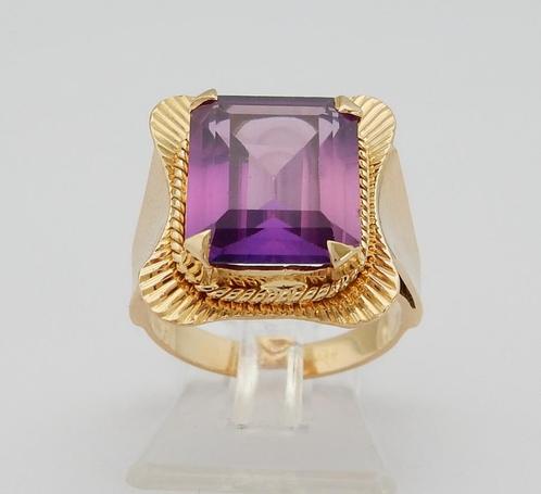 Prachtige 18 karaat Gouden Ring met Amethist edelsteen M16, Sieraden, Tassen en Uiterlijk, Ringen, Nieuw, Dame, Kleiner dan 17