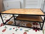 Industrieel houten salontafel, visgraat blad, Ophalen, 100 tot 150 cm, 50 tot 100 cm, Zo goed als nieuw